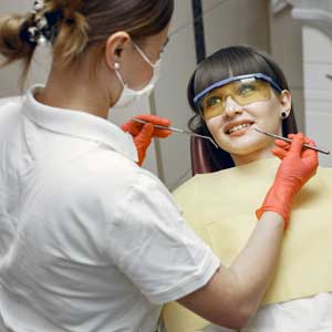 5 Crucial Advantages of Regular Dental Visits