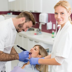 Endodontist in Niles providing dental treatment for a patient